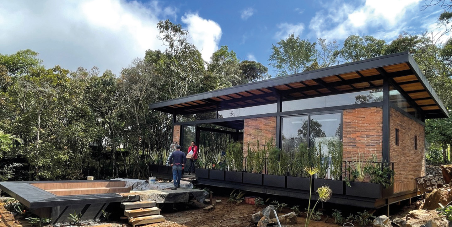 Bosque Tahami / Santa Elena