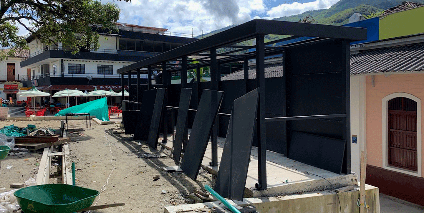 Estructura Metálica / Cisneros