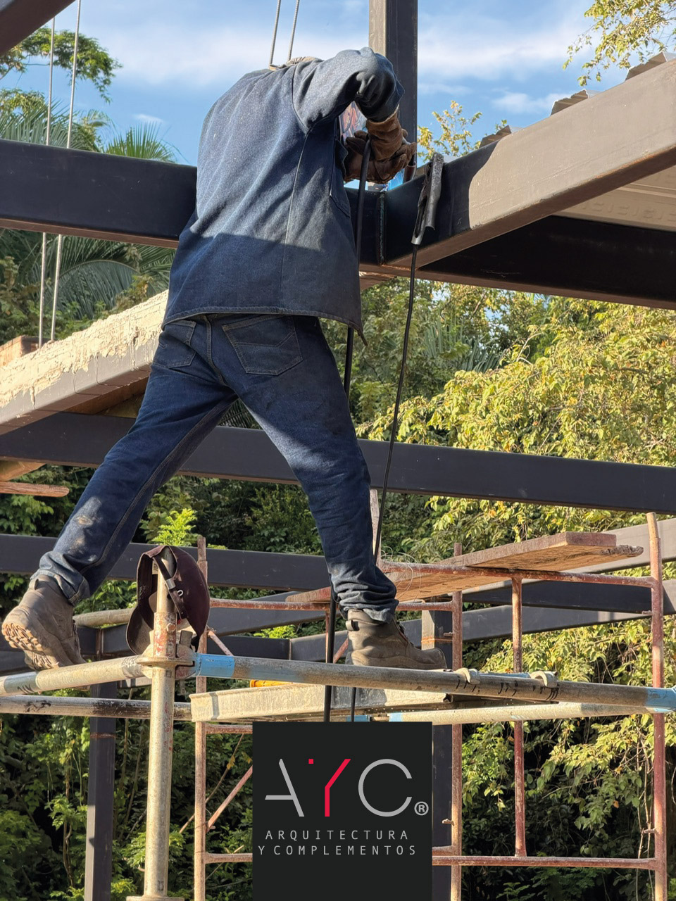 Proyecto Hotelero con 400m2 en armado estructural metálico